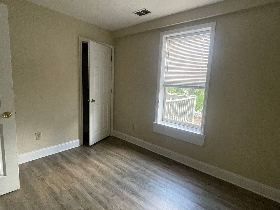 2nd image of 441 E Dougherty St APT 5
