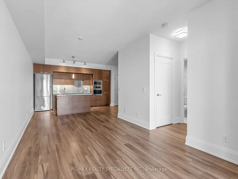 120 Harrison Garden Blvd #1234 — Photo 7