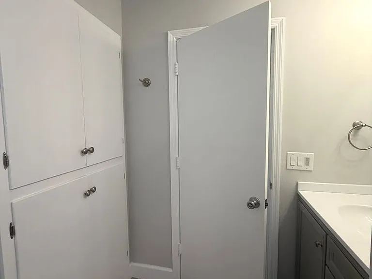 3201 Chalmers Dr — Photo 12