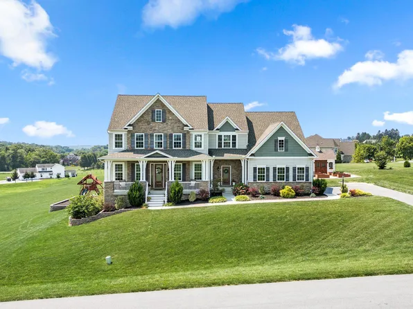 3877 Fortress Ct, Hampstead, MD 21074