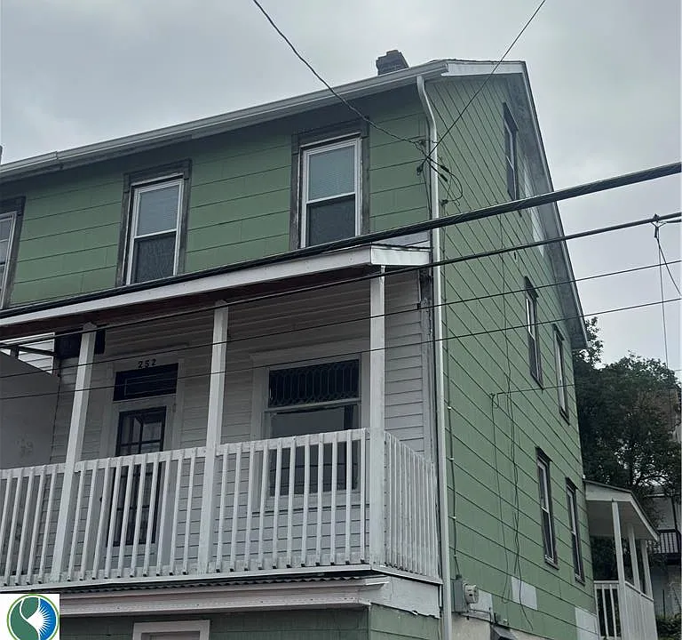 252 E Kline Ave