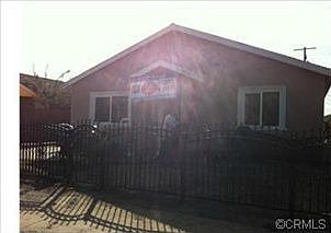 2nd image of 7717 S Figueroa St