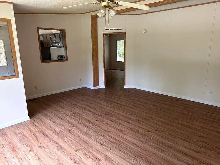989 Pleasant Union Rd — Photo 3