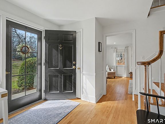 3rd image of 114 Rolling Meadow Road
