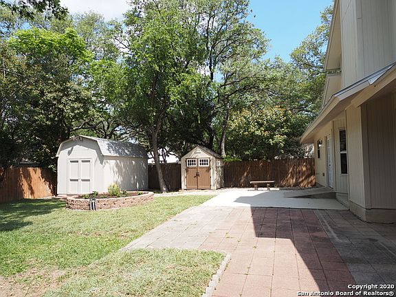 4th image of 12363 Capeswood St