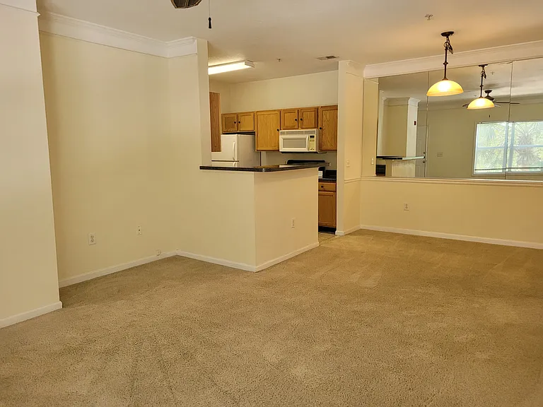 4802 51st St W #416 — Photo 15