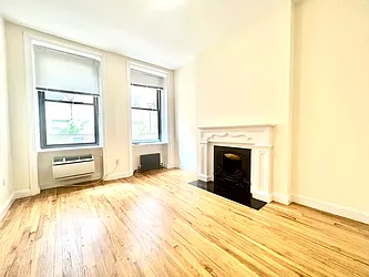 Rented by Nolita Group