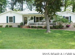 111 W Brockman Ave, Eldon, MO 65026