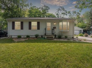 3125 Shetland Rd, Lansing, MI 48911