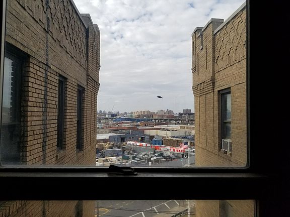 4th image of 1202 Spofford Ave APT 6F