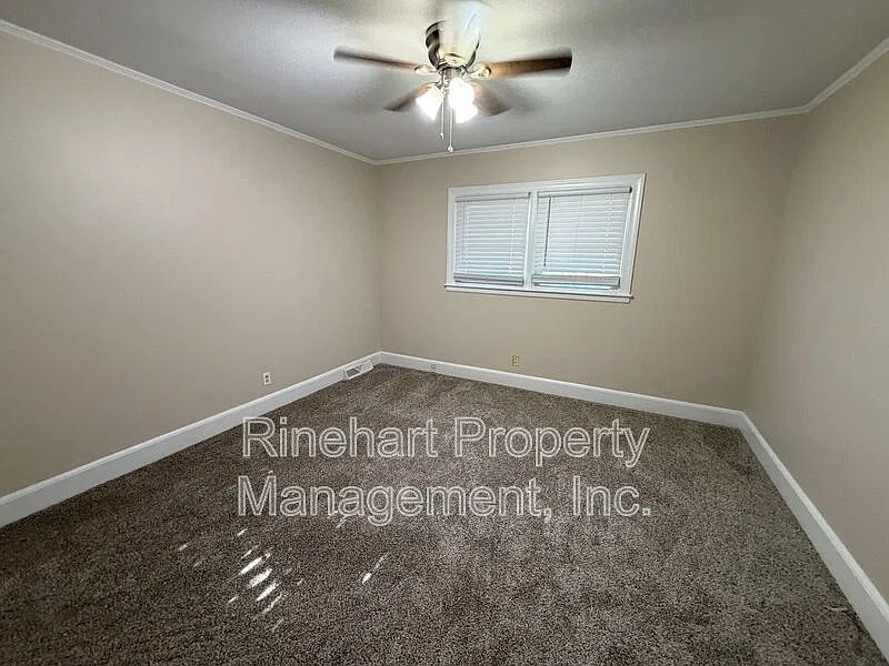 3 bed, 2.0 bath, 1545 sqft, $2,250 — Photo 4