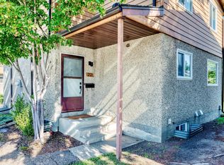 3812 20th Ave NW #22, Edmonton, AB T6L4B2