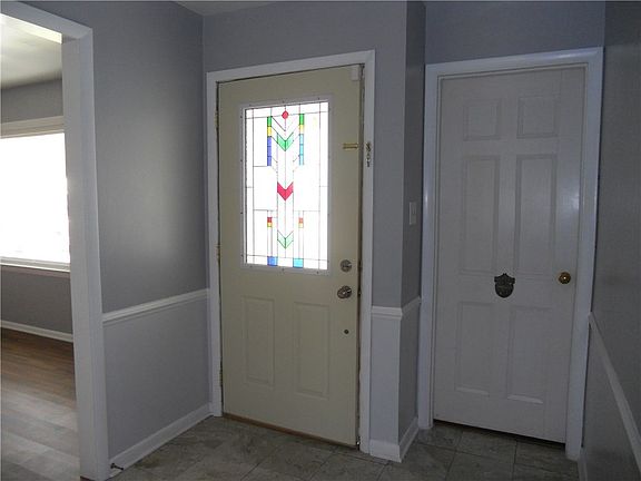 Entrance/Foyer