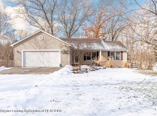 5140 Durfee Rd, Eaton Rapids, MI 48827