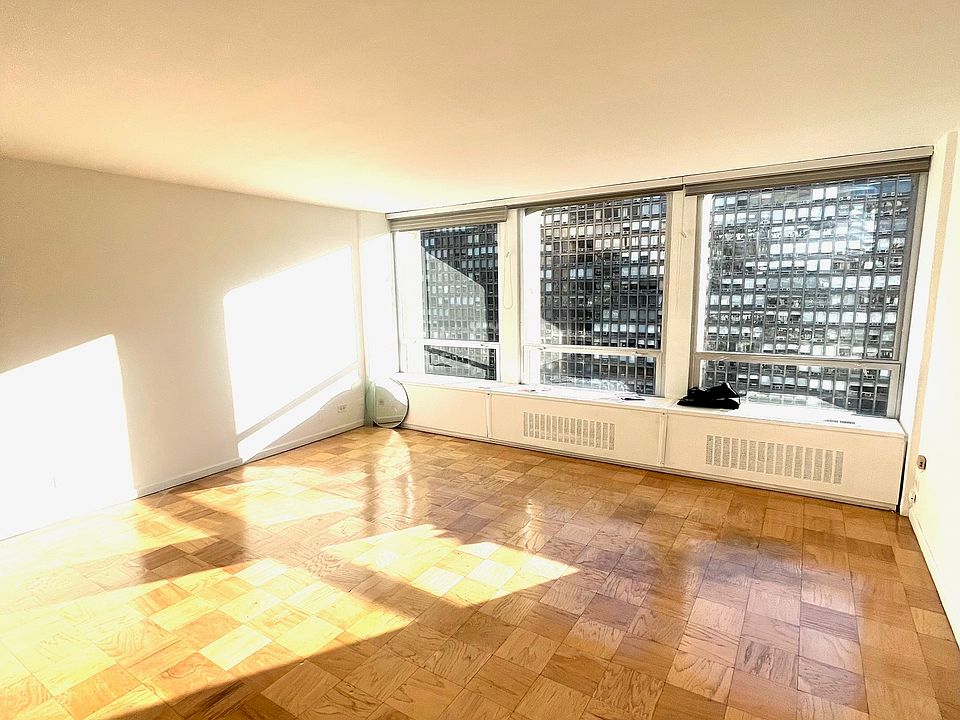 1st image of 330 E 33rd St APT 12A