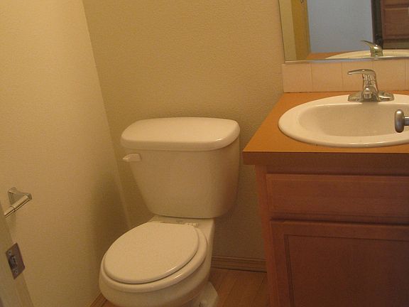 Guest Powder room