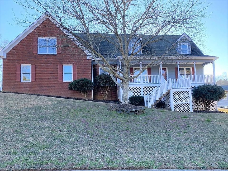 1st image of 321 Ryan Dr