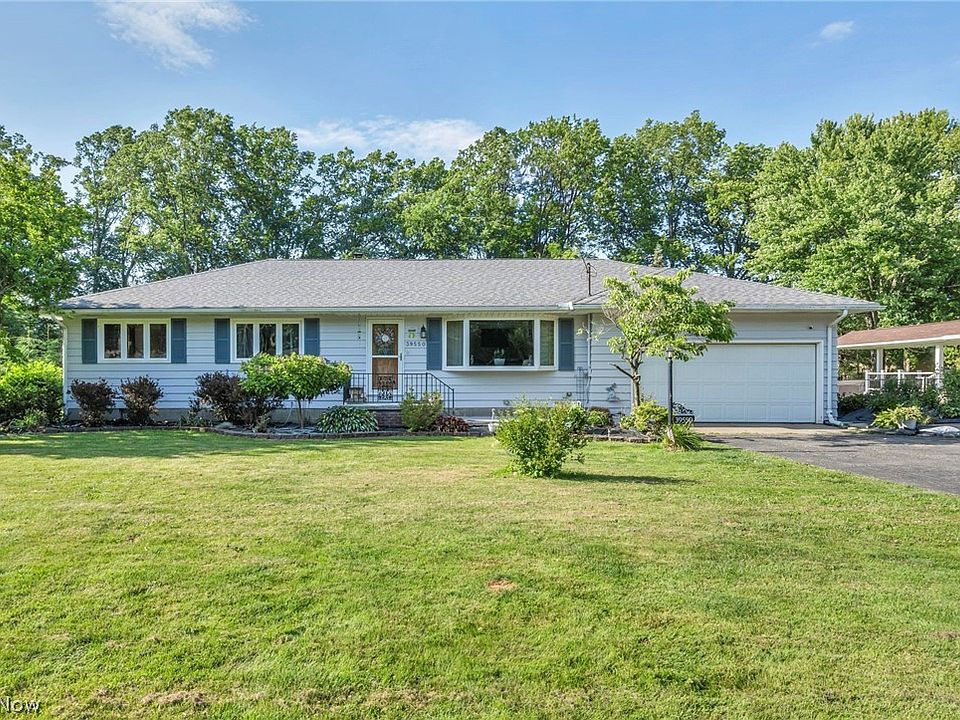 1st image of 39550 Calann Dr