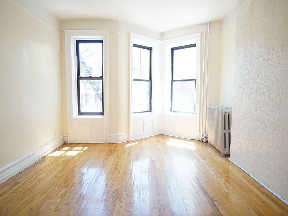 1st image of 865 Saint Johns Pl #23