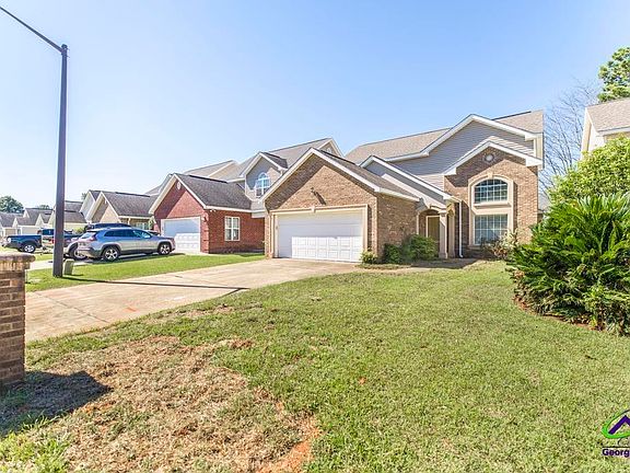 3rd image of 171 Rolling Woods Cir