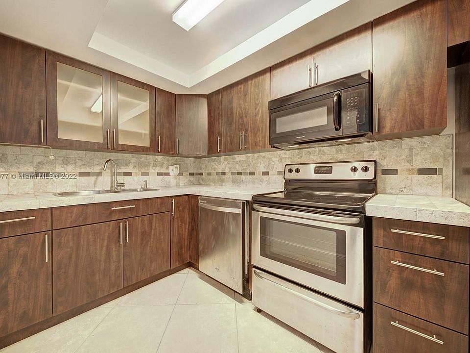 1st image of 9371 Fontainebleau Blvd APT I227