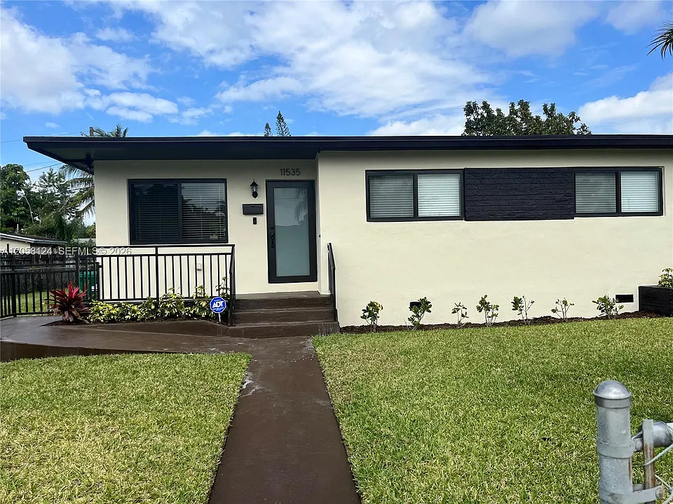 11535 SW 139th Ter