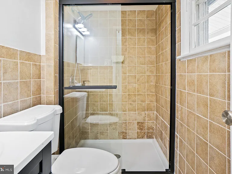 9017 Saint Andrews Pl — Photo 27