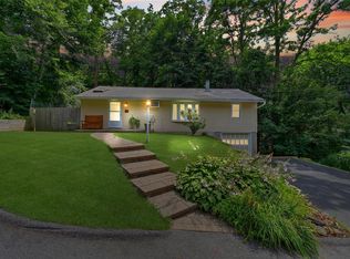 69 Floradan Rd, Putnam Valley, NY 10579