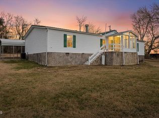 151 Disco Loop Rd, Friendsville, TN 37737