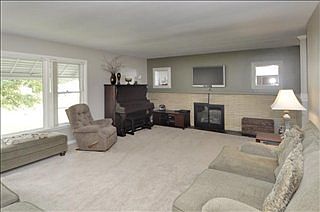 2nd image of 1608 Kaywood Dr