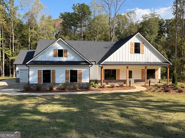 5544 State Route 101 N, Dallas, GA 30132