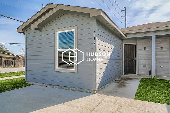 3 bed, 2.0 bath, 872 sqft, $1,099 — Photo 3