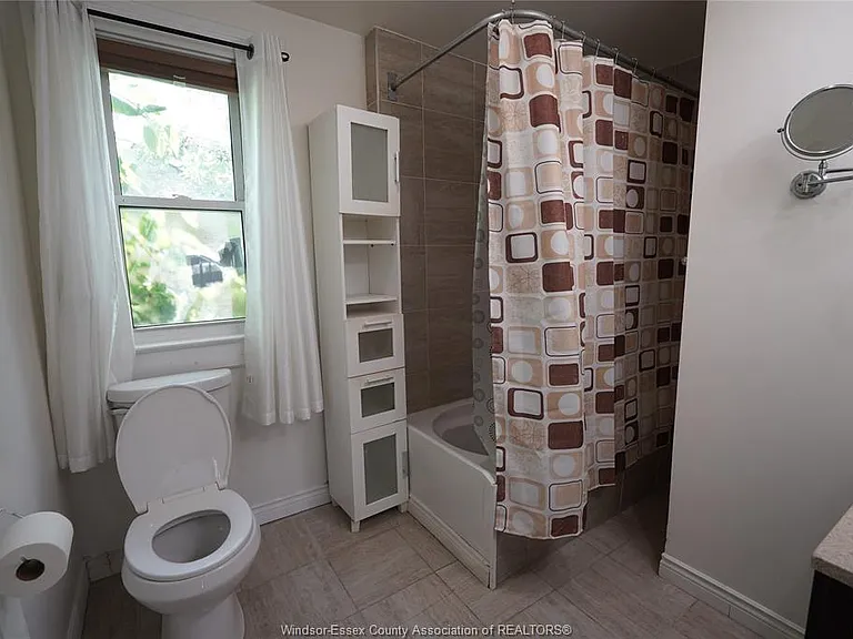 1450 Bruce Ave — Photo 28