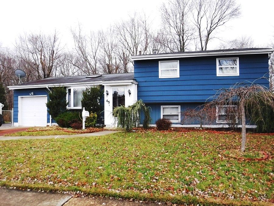 1st image of 45 Dartmouth Dr