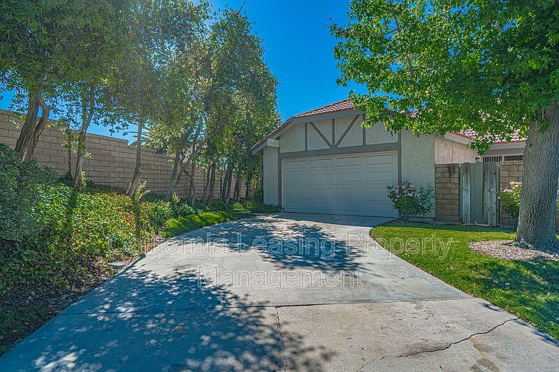 1st image of 15702 Rosehaven Ln