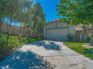 15702 Rosehaven Ln, Santa Clarita, CA 91387