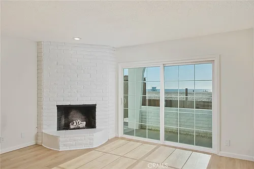 3407 Ocean Ave #B Photo 1 3407 Ocean Ave #B Photo 1