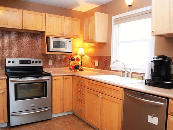2nd image of 1824 18th St