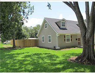 4th image of 5945 Carlisle Ct