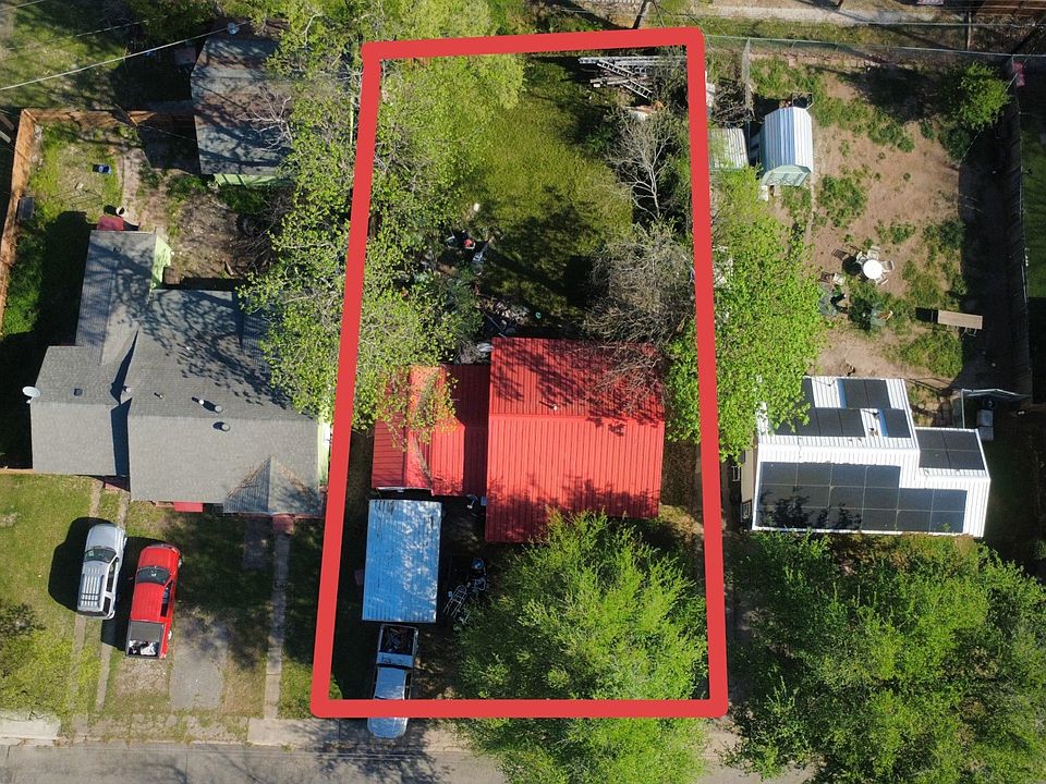 1st image of 205 Graham Ave