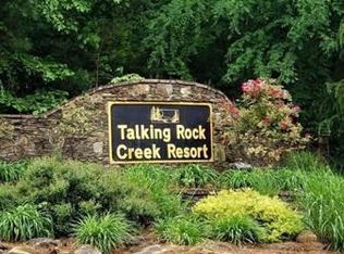 1642 Muse Ct #1642, Talking Rock, GA 30175