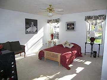 5th image of 1211 Brittany Cir #A