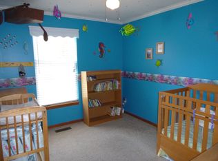 1025 NE Bristol Dr, Lees Summit, MO 64086