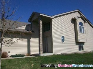 9100 Orchard Cir, Monticello, MN 55362