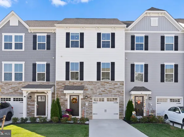84 Kohlmyer Dr, Pennsauken, NJ 08110