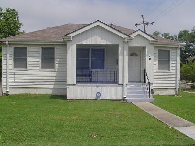 1st image of 1491 Filmore Ave