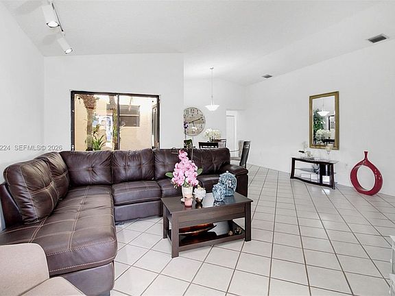 3rd image of 13625 SW 99th Ter #13625