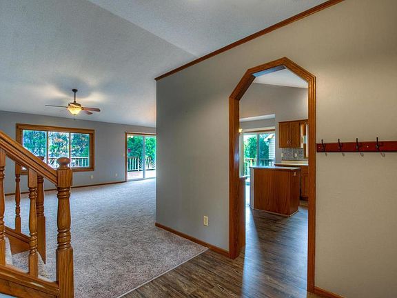 4th image of 2113 Wallingford Ln