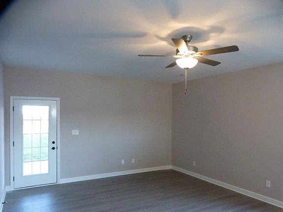 4th image of 117 Brittany Ln