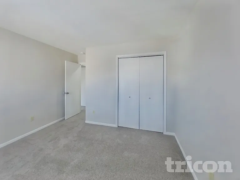 4244 Village Trace Dr — Photo 14